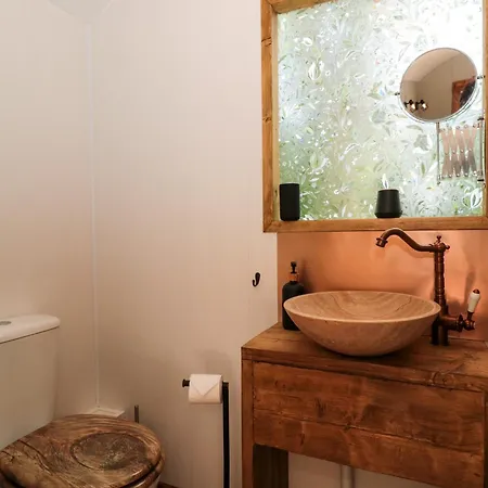 Casa de Férias The Foxes Den Shepherds Hut *